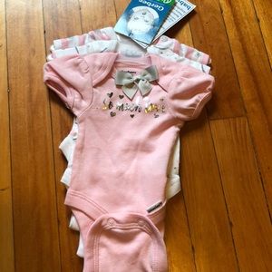 LAST CHANCE brand new Gerber onesies preemie